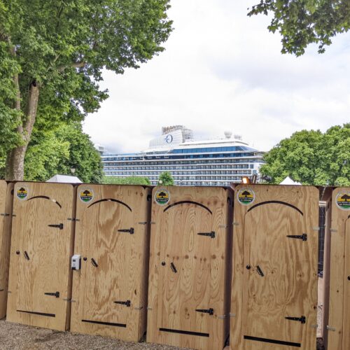 des toilettes sèches dans toute l'Aquitaine , de Aurillac à Bordeaux, de La Rochelle à Bayonne : les organisateurs de manifestations comme le public apprécient notre prestation de qualité et engagée !